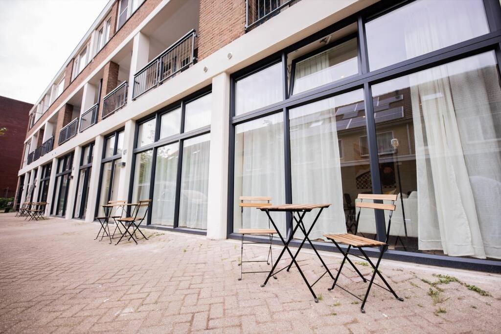 Vakantiehuis Elegant 2 Bedroom Serviced 54m2 -mst40e-