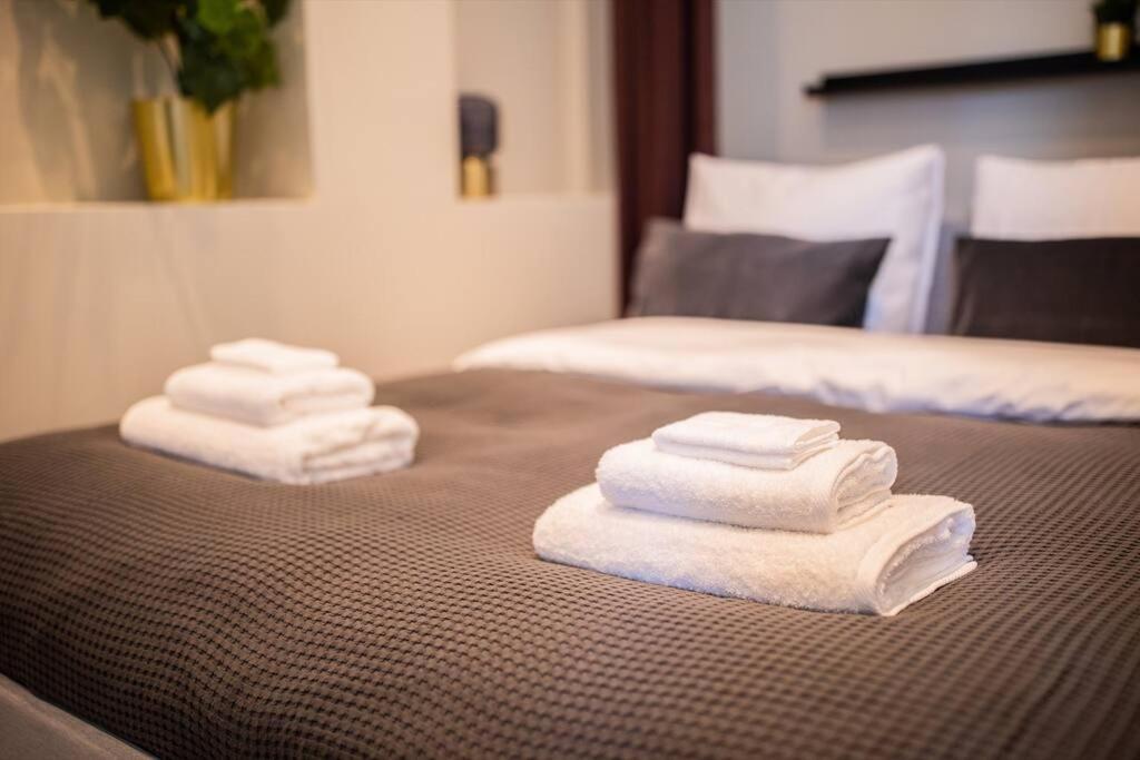 Delightful 2 Bedroom Serviced 54m2 -mst40d- * Roterdão