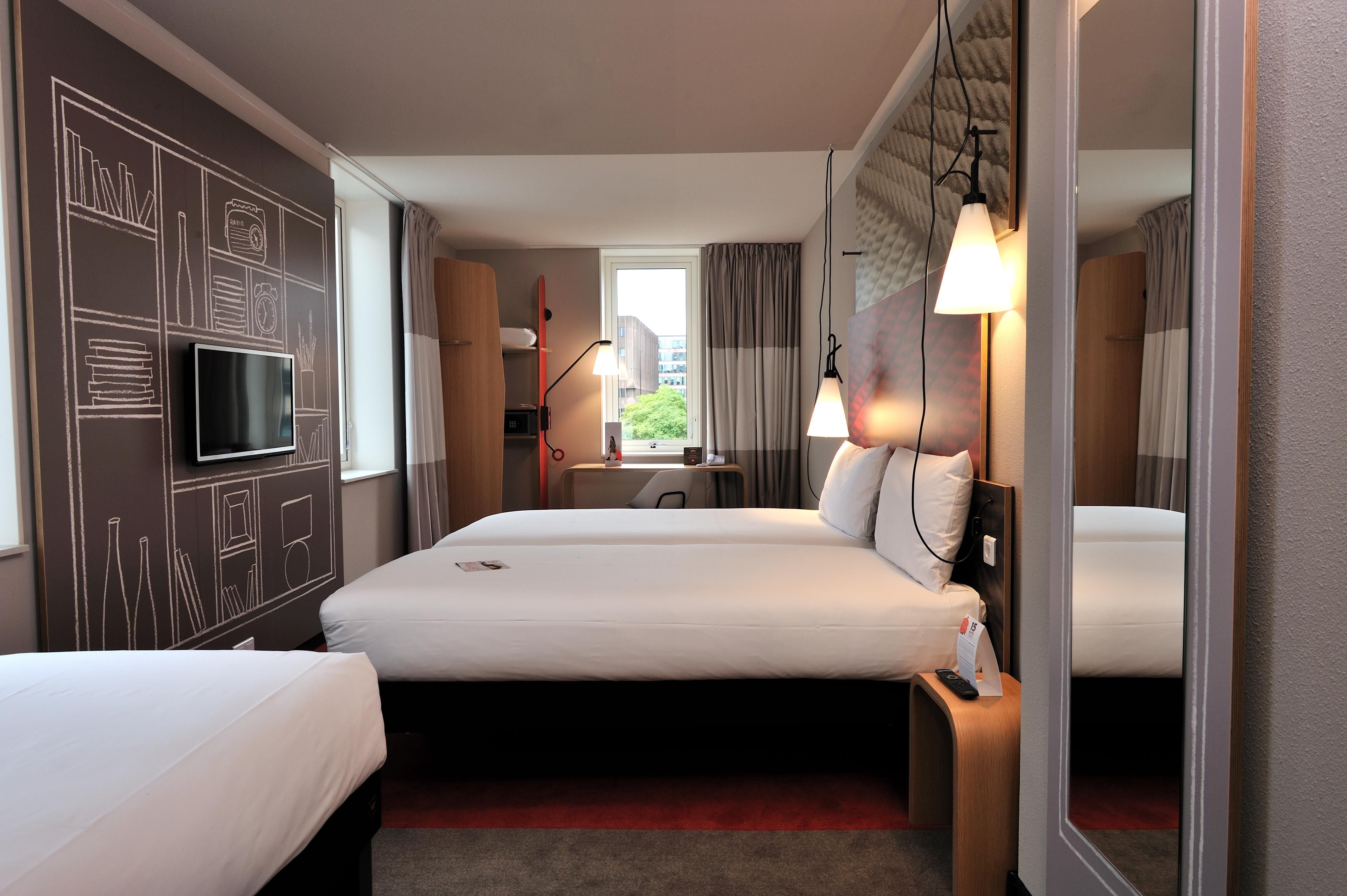 Hotel Ibis Centre 3*