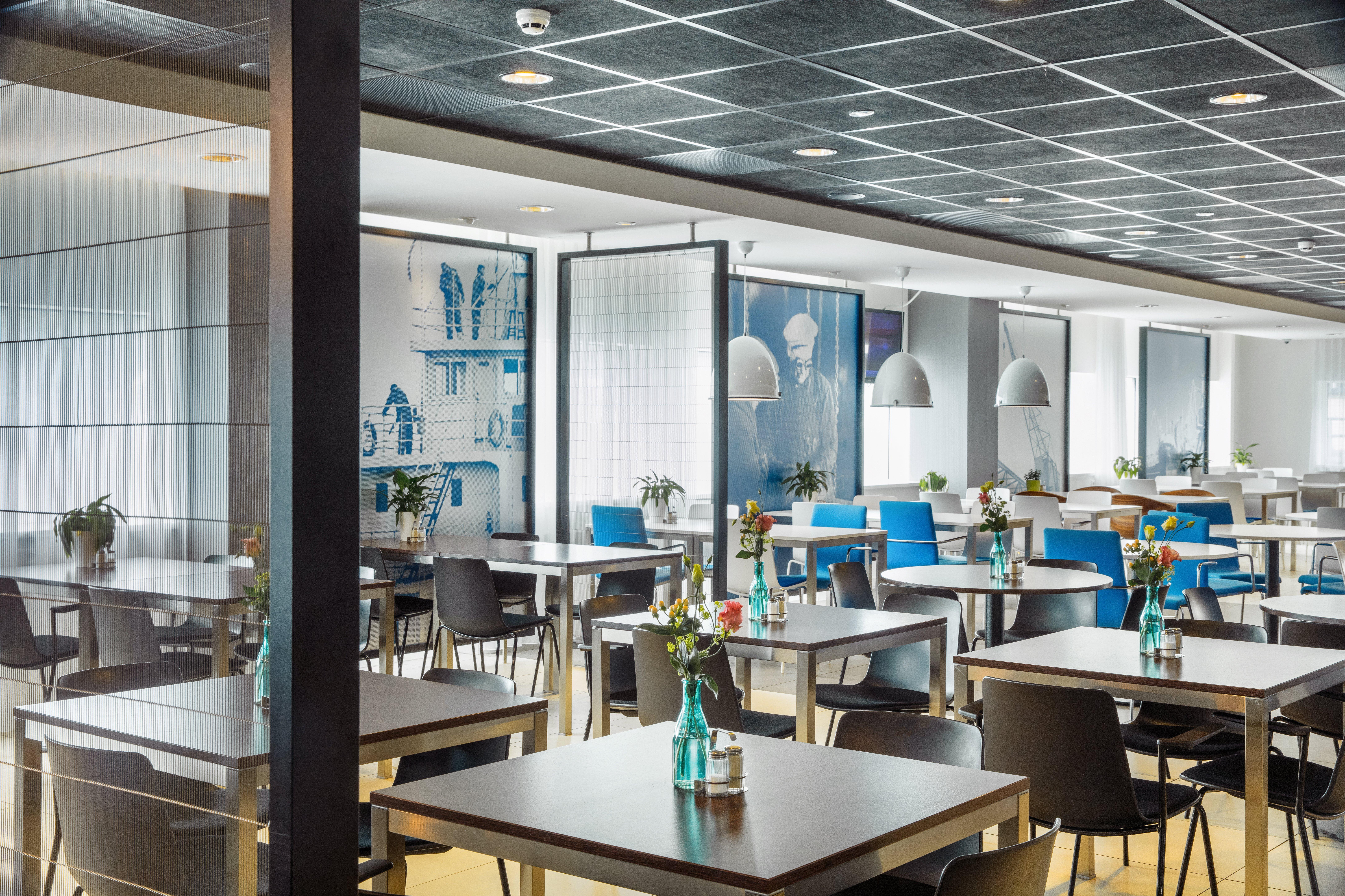 Express - Station By Ihg Hotel 3*