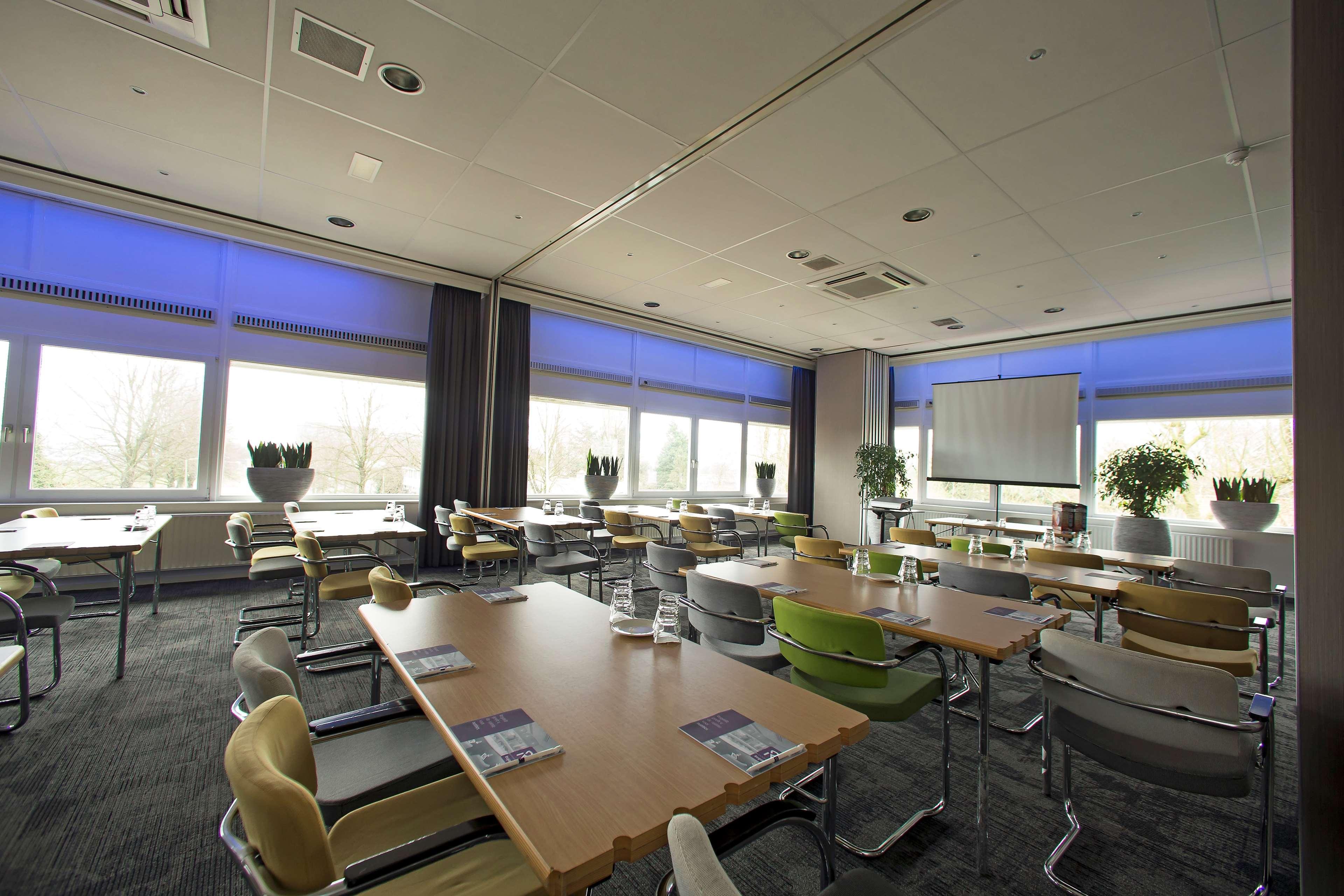 Hotel Amrath Airport