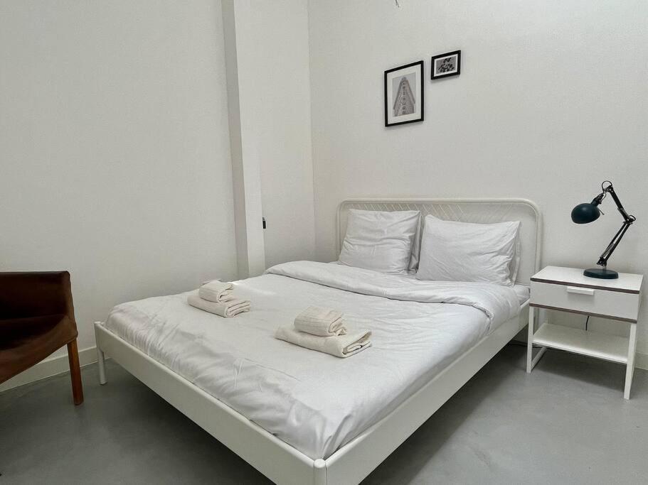 Vakantiehuis Trendy 2 Bedroom Serviced Rotterdam