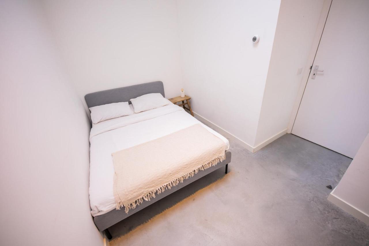Apartment Tremendous 2-bedroom Serviced - 79 M2 Rotterdam