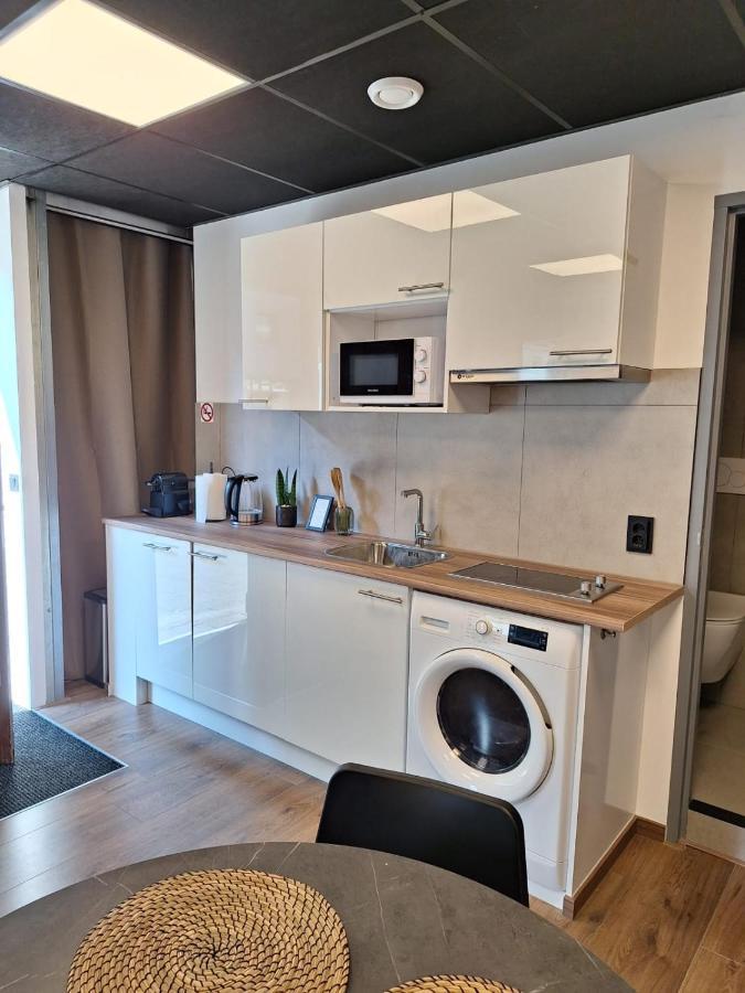 Apartment Beautiful 14f In Chic Neighborhood In Center