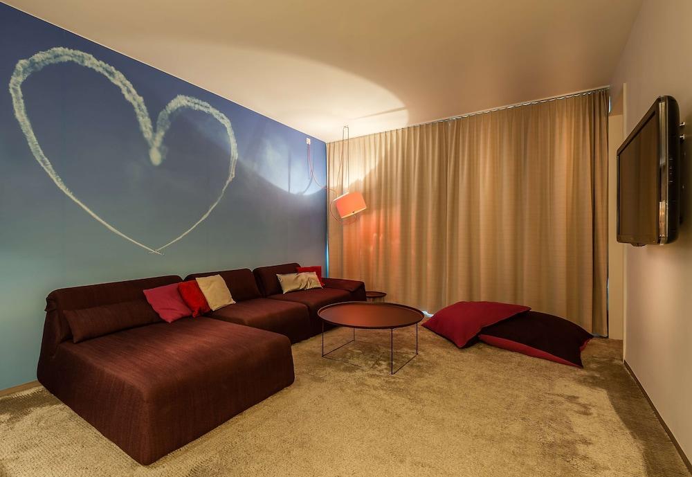 Hotel Amrath Airport