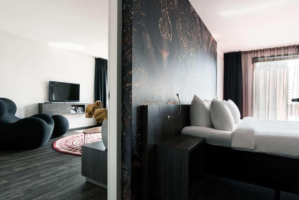 Hotel Mainport Rotterdam