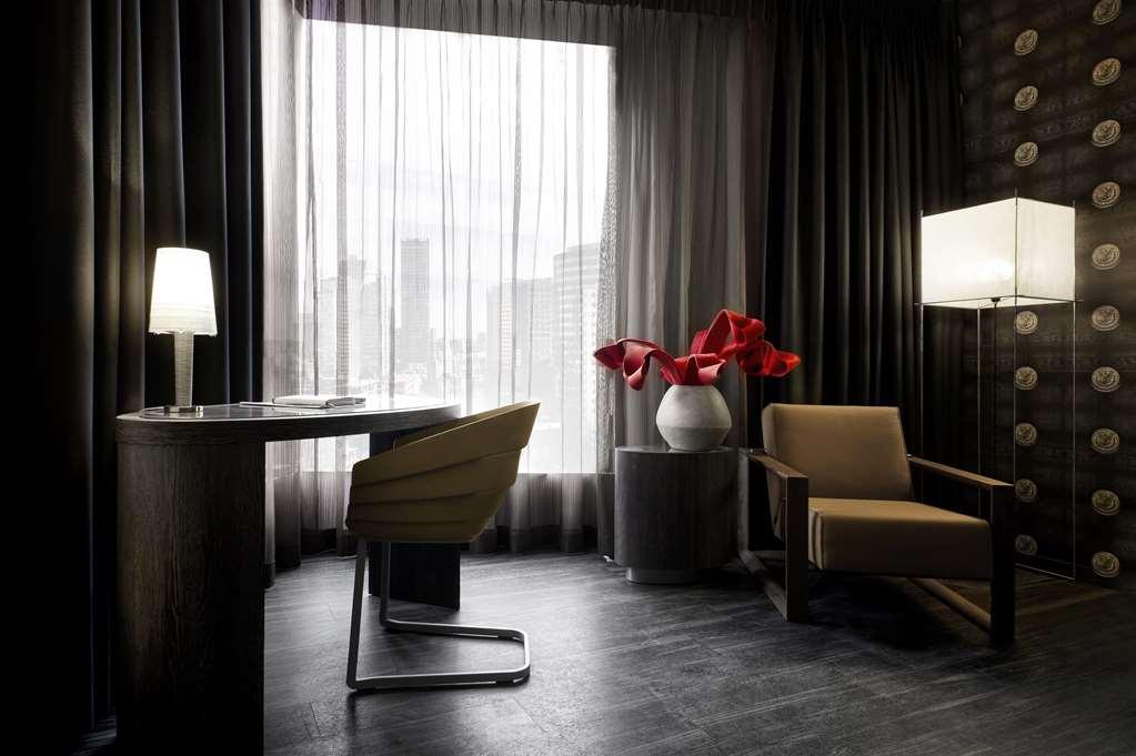 Hotel Mainport Rotterdam