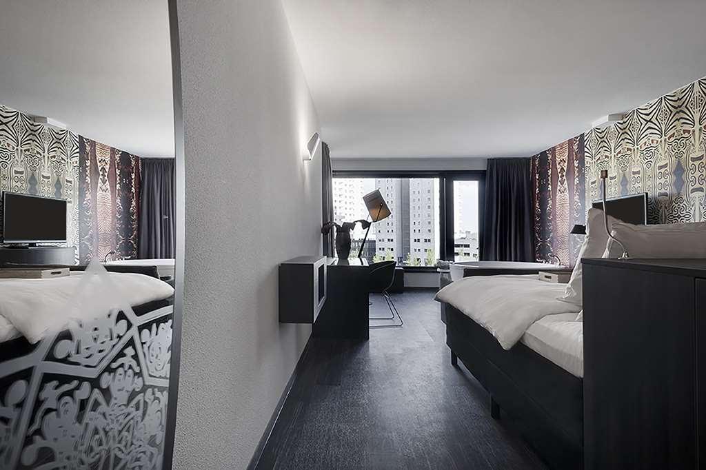 Hotel Mainport Rotterdam