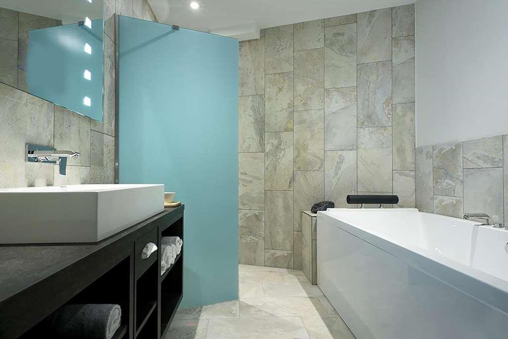 Hotel Mainport *