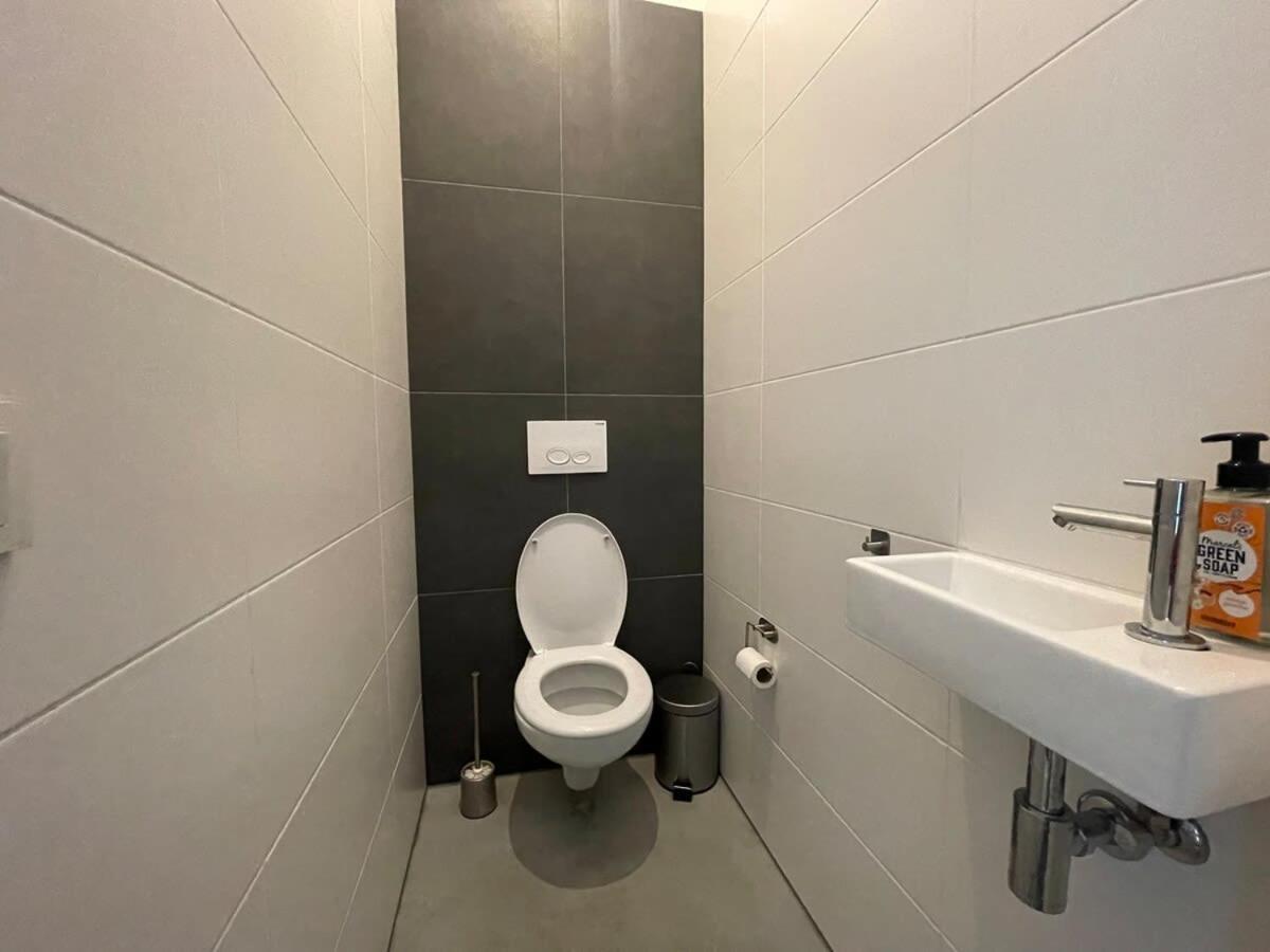 Appartement Stylish 2 Bedroom Serviced In *