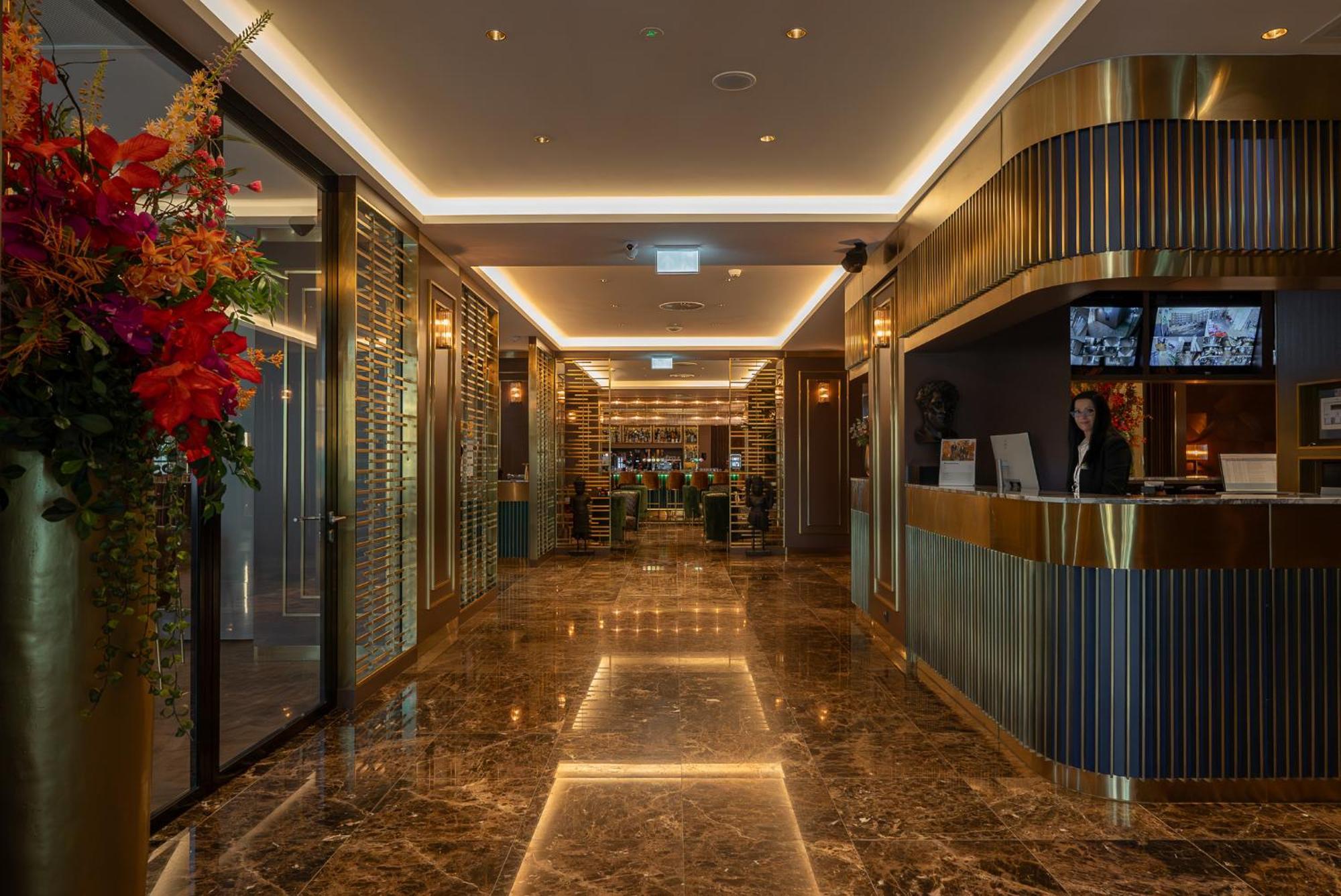 Hotel Art Rotterdam-fully Renovated