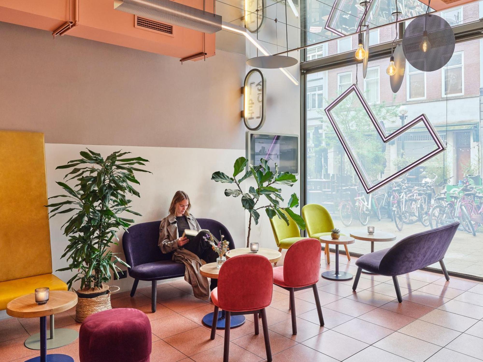 Cityhub Hotel 2*
