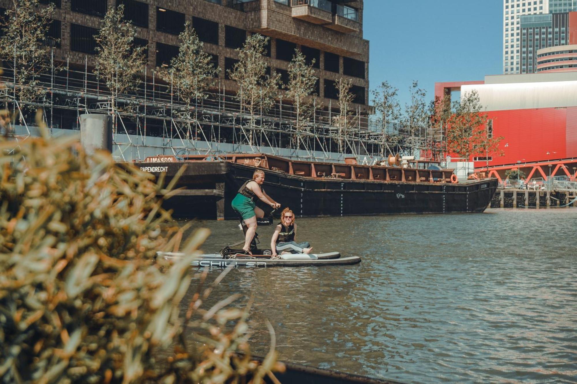 Wikkelboat Nr4 At Floating Rijnhaven