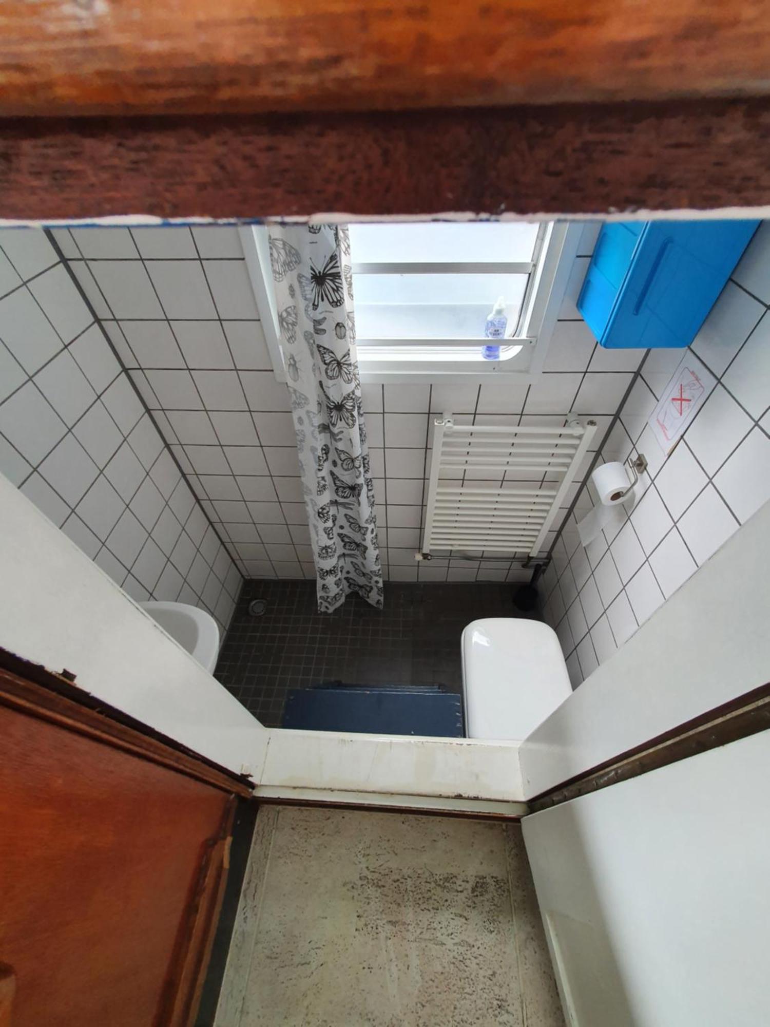 Houseboat * Rotterdam