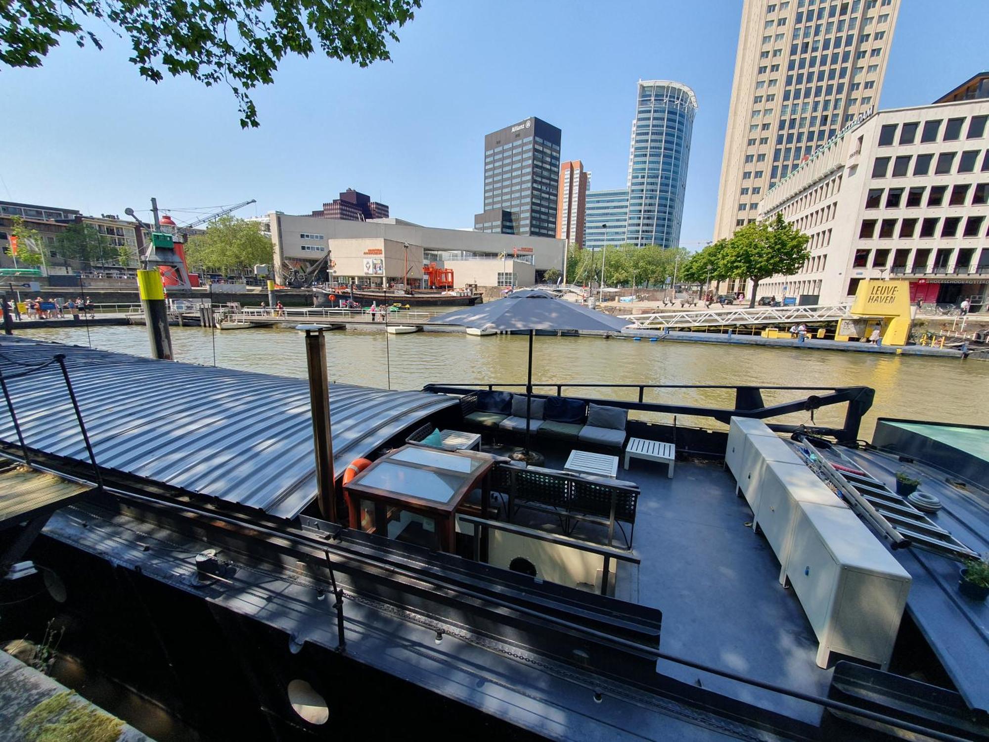 Houseboat Rotterdam