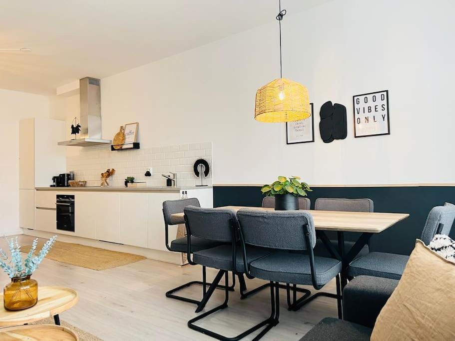 M Adam Iii Appartement
