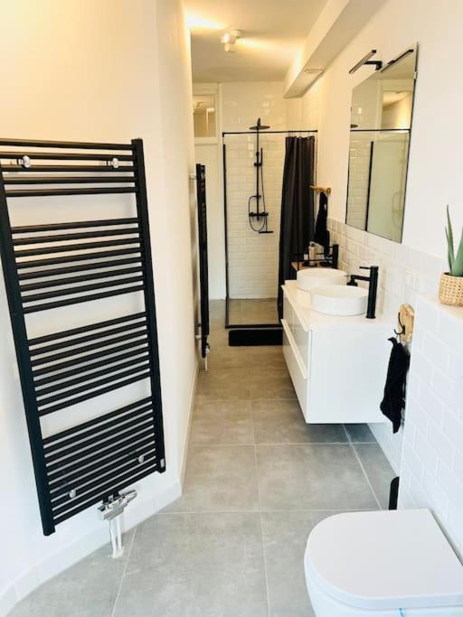 M Adam Iii Appartement *