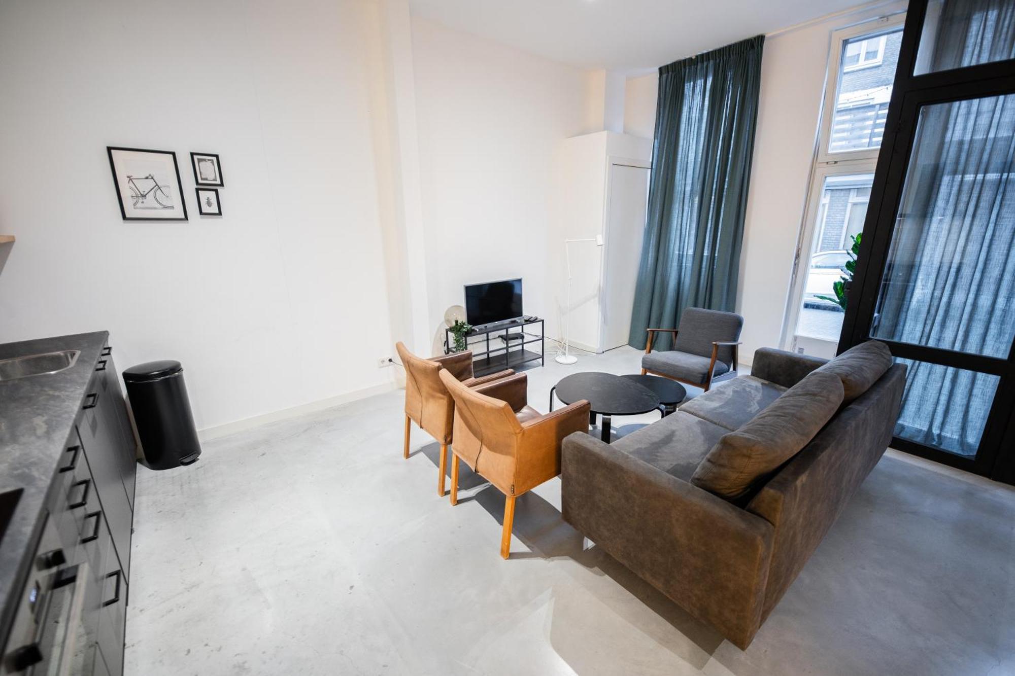 Lh - Lk Two-bedroom Apartamento Roterdão