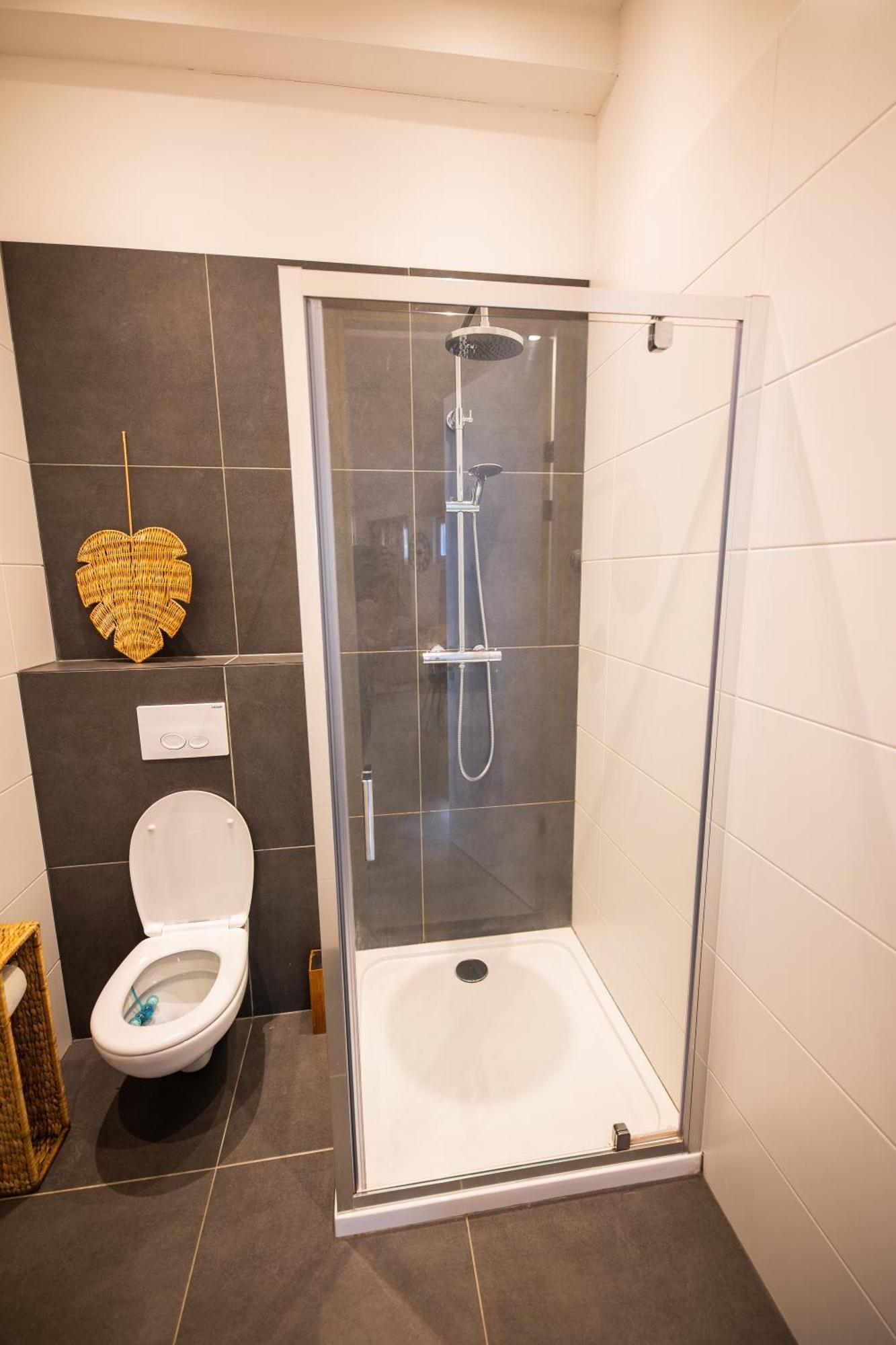 Lh - Lk Two-bedroom Apartamento Roterdão