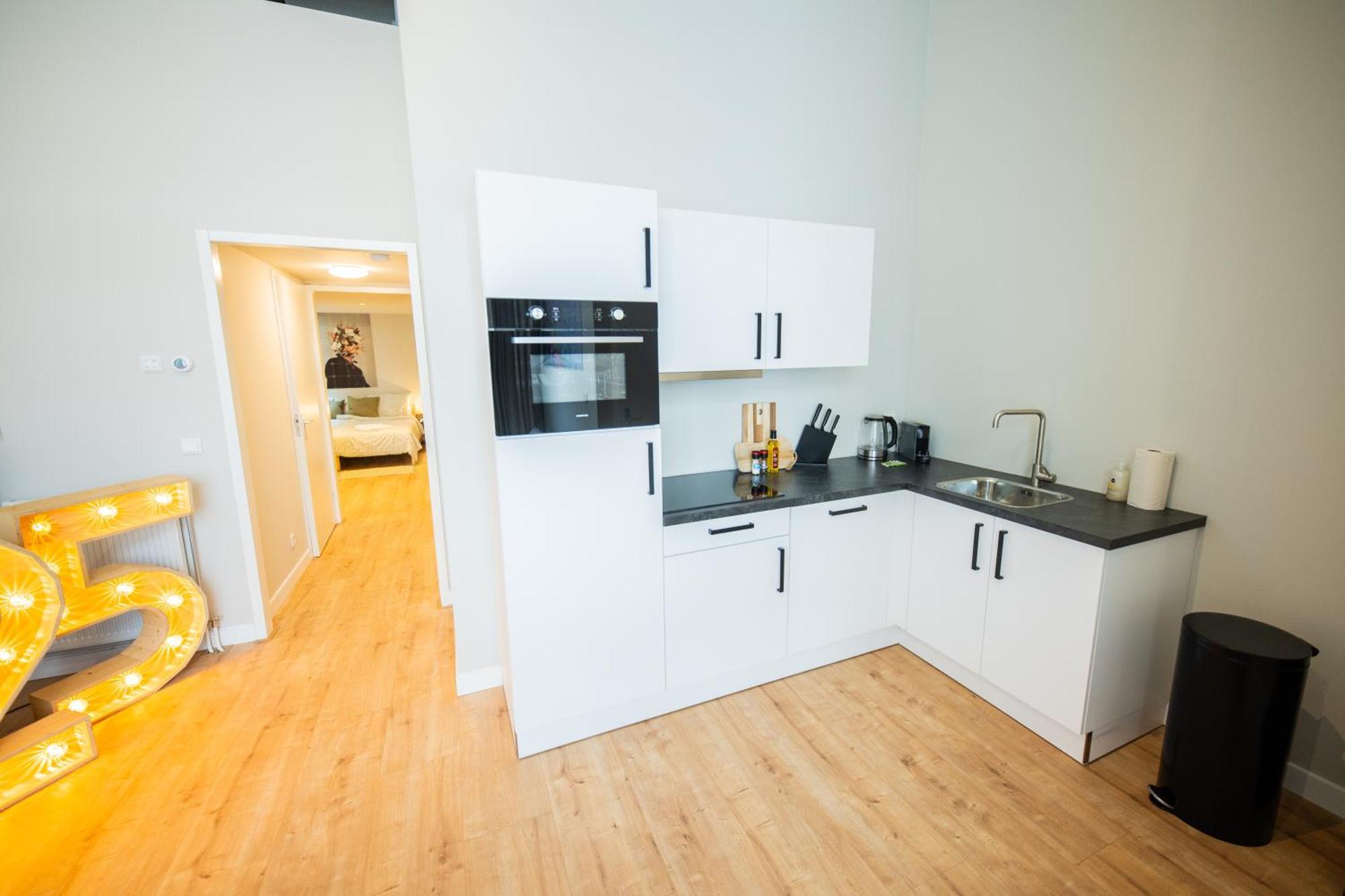 Two-bedroom Bs-bsh Appartement