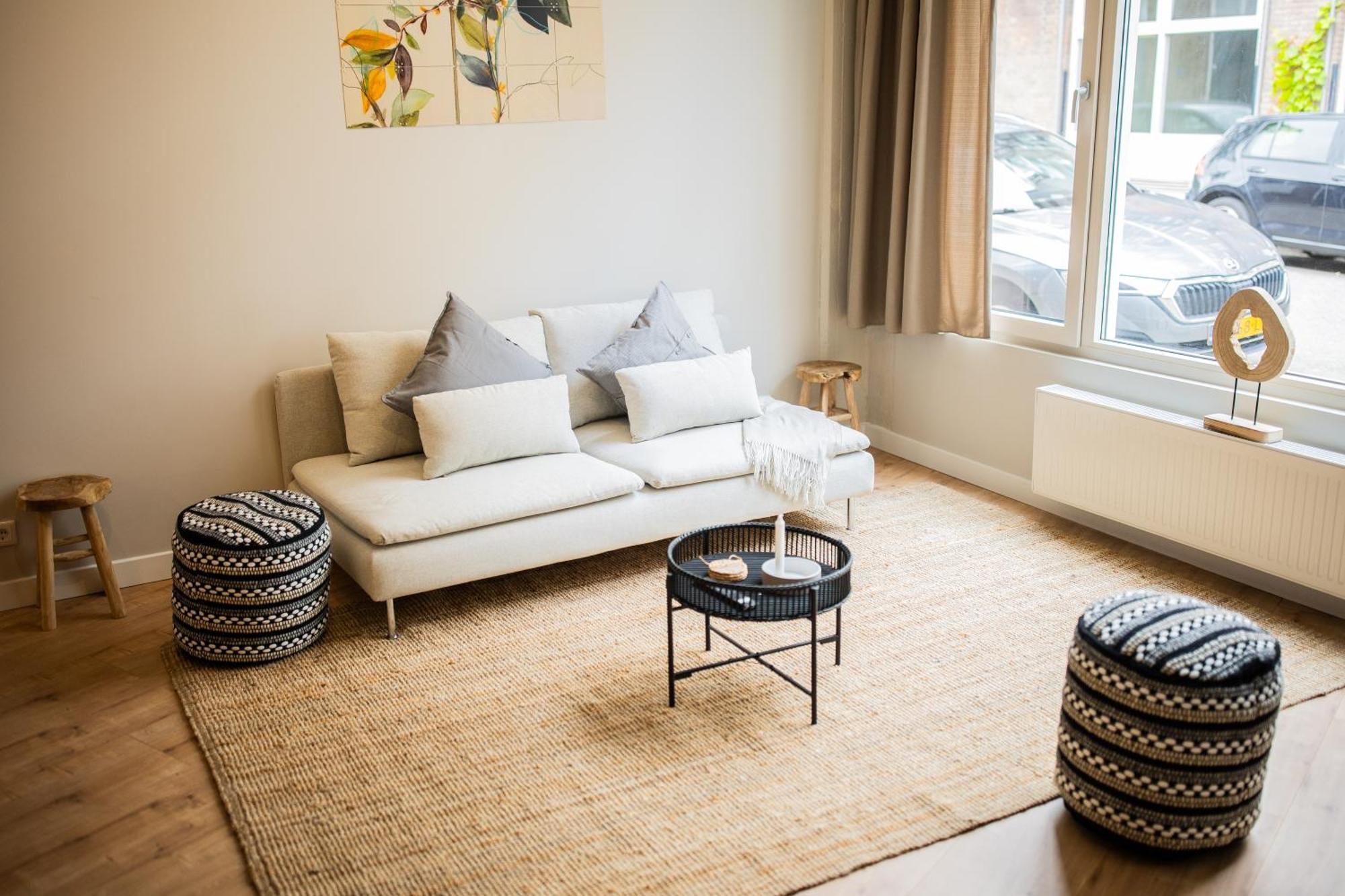 Two-bedroom Bs-bsh Appartement