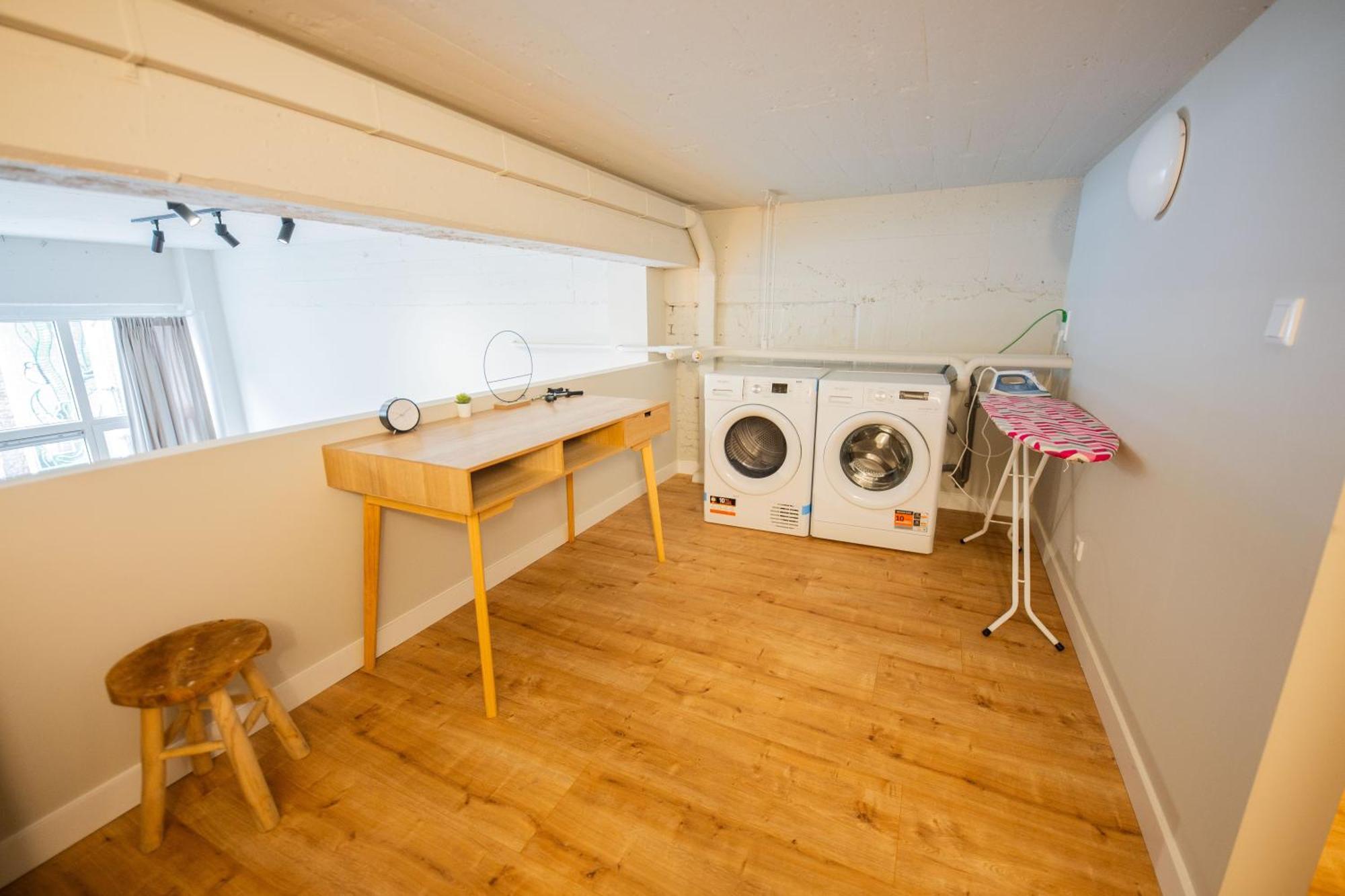 Two-bedroom Bs-bsh Rotterdam