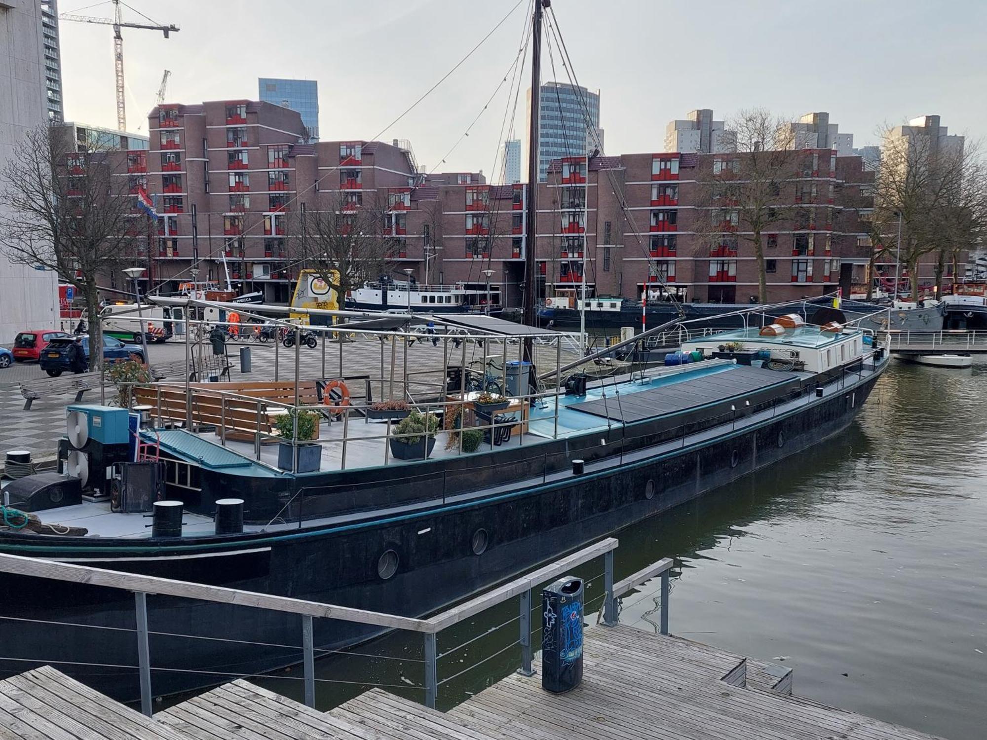 On Water Bed & Breakfast Rotterdam