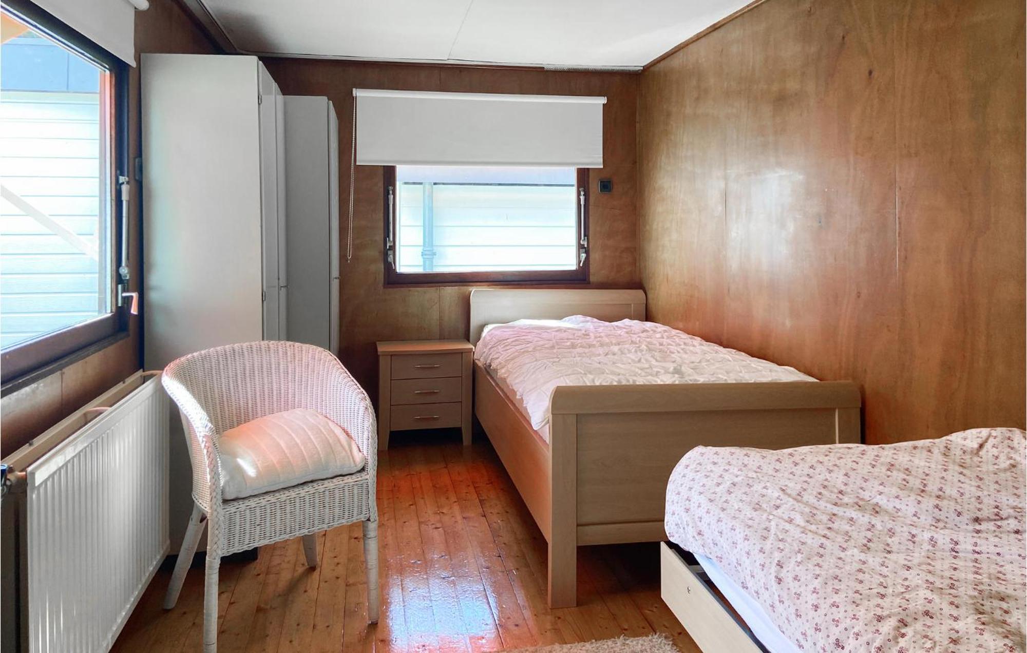 Beautiful Ship-boat In With Wifi And 2 Bedrooms Rotterdam