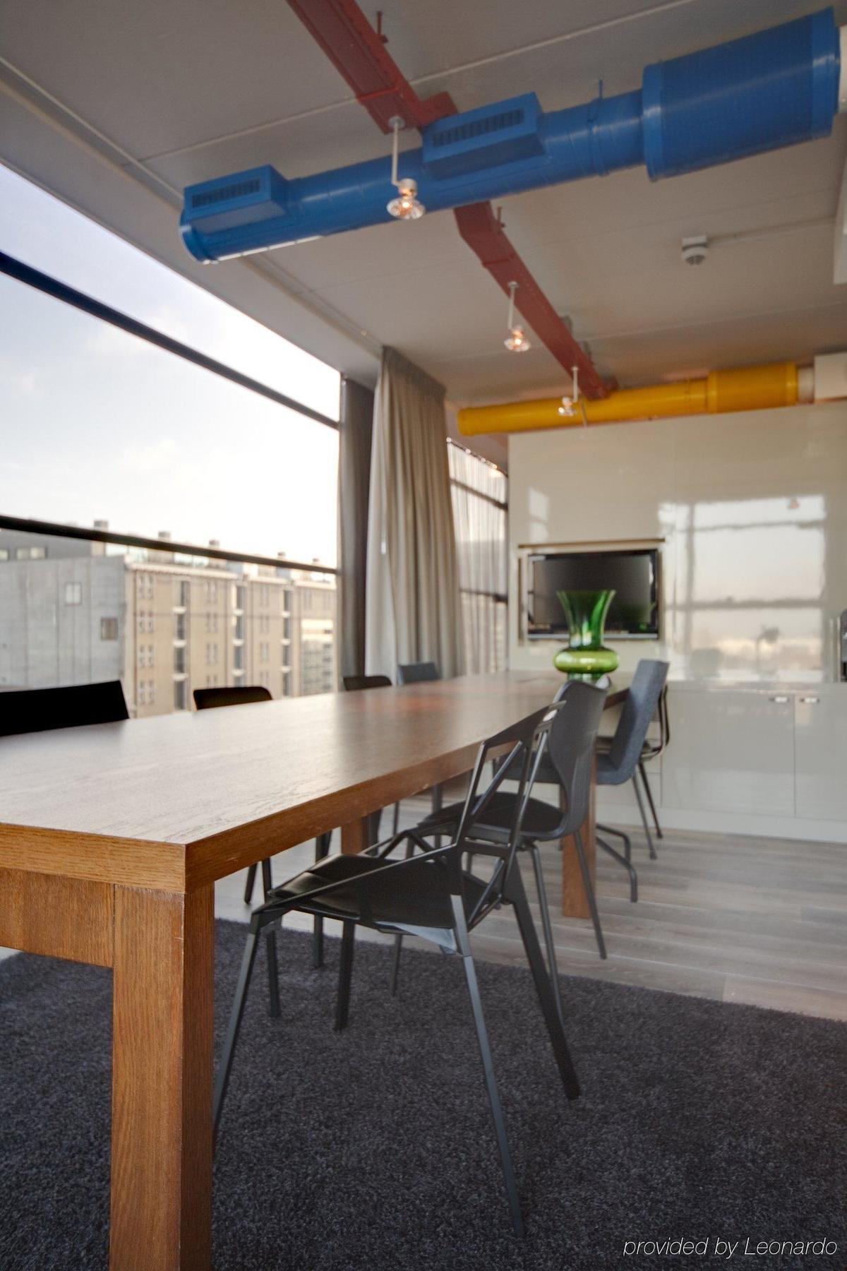 Hotel Stroom Rotterdam