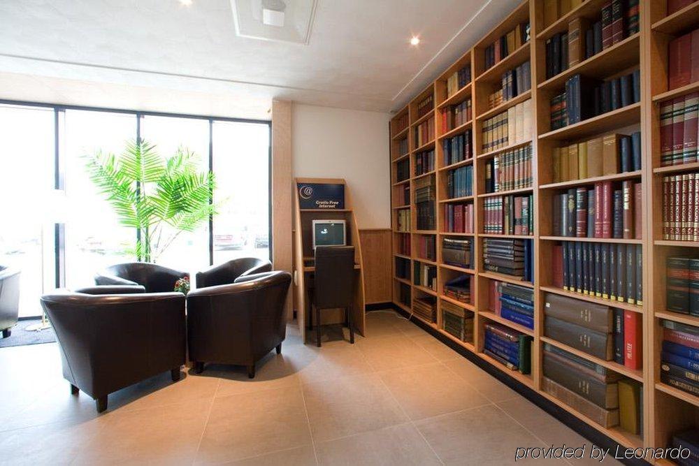 Hotel Bastion Alexander 4*