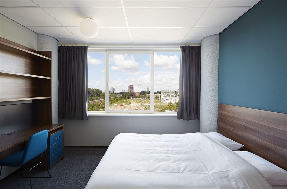 The Social Hub 3*