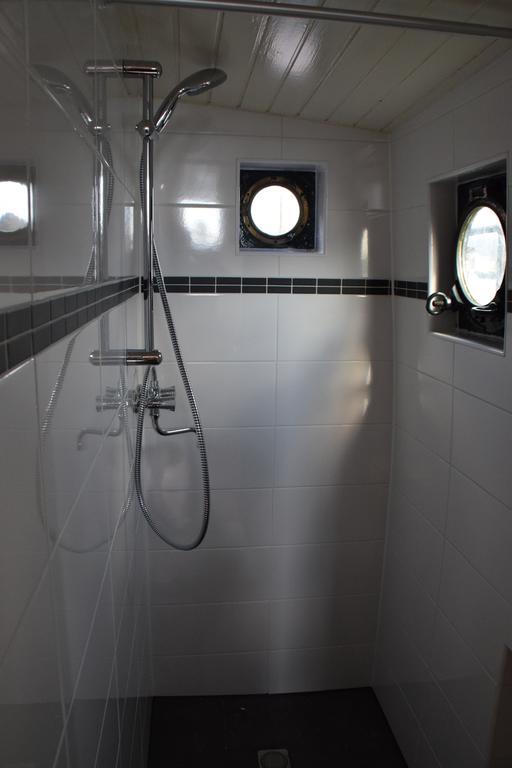 Boat-apartment Fokkelina Botel