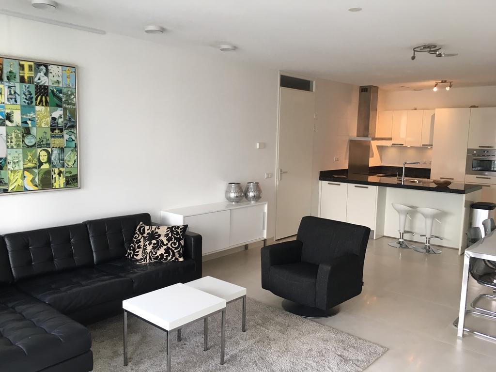 Calypso 2 Bedroom With Parking 692*non Smoking*