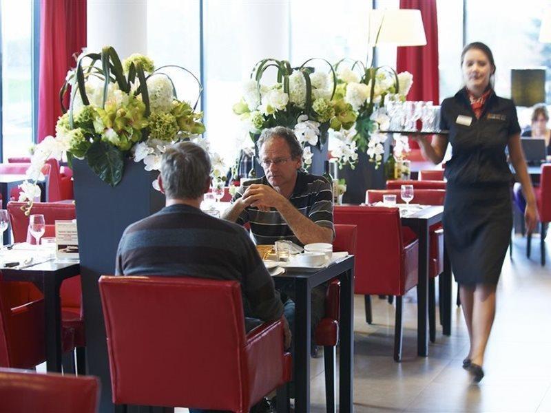 Hotel Bastion Alexander 4*