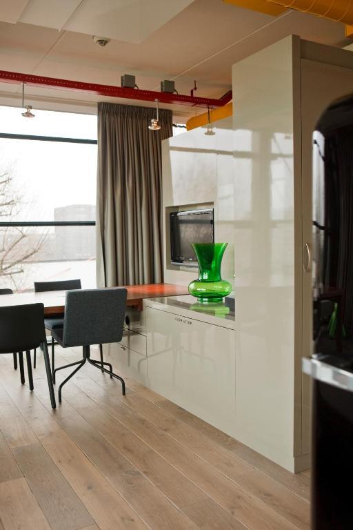 Hotel Stroom