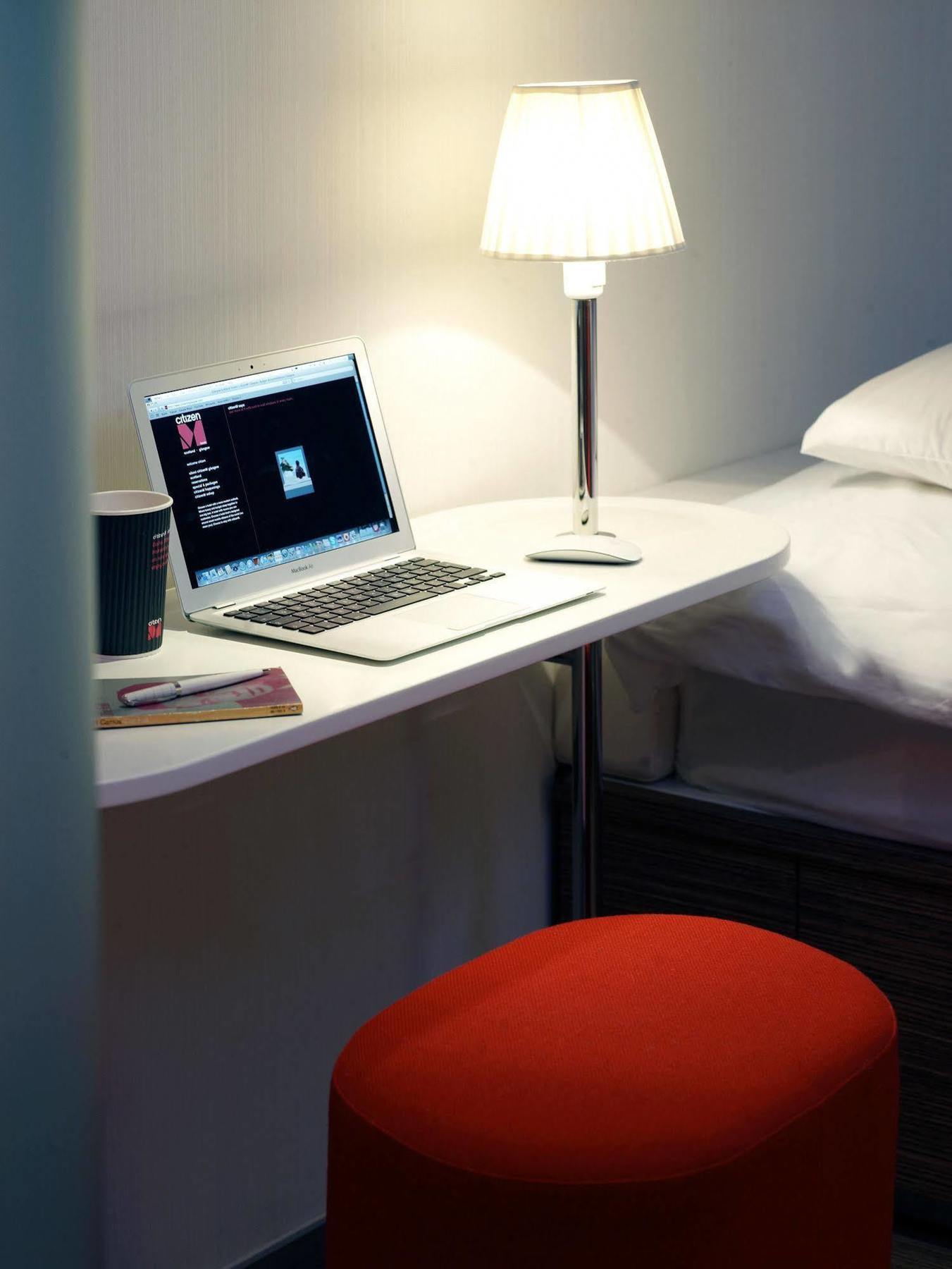 Citizenm