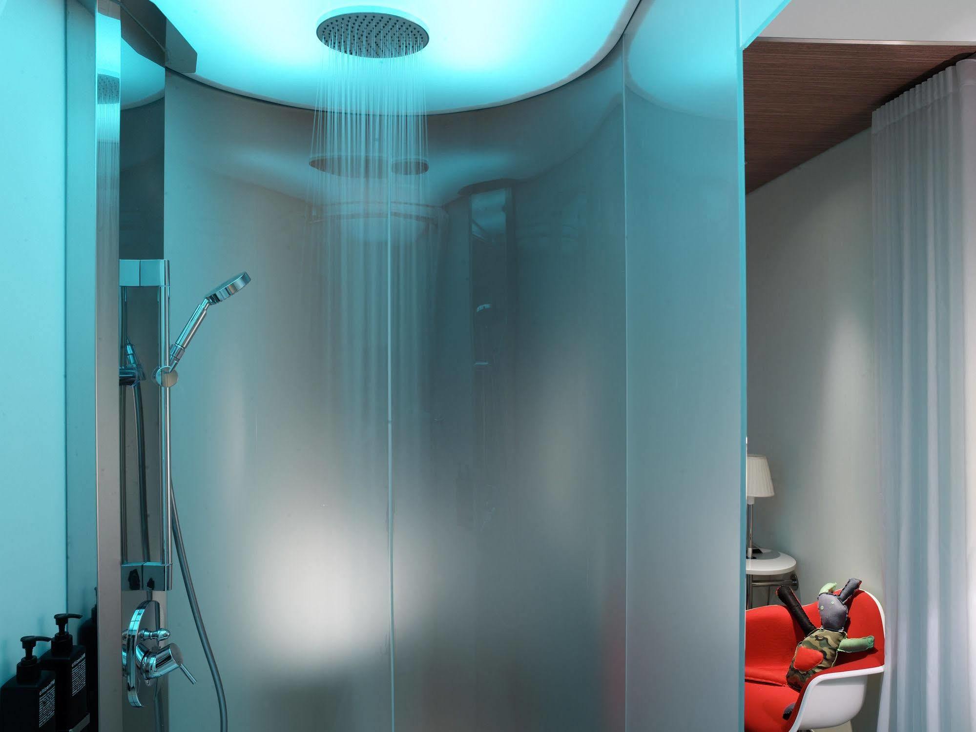 Citizenm