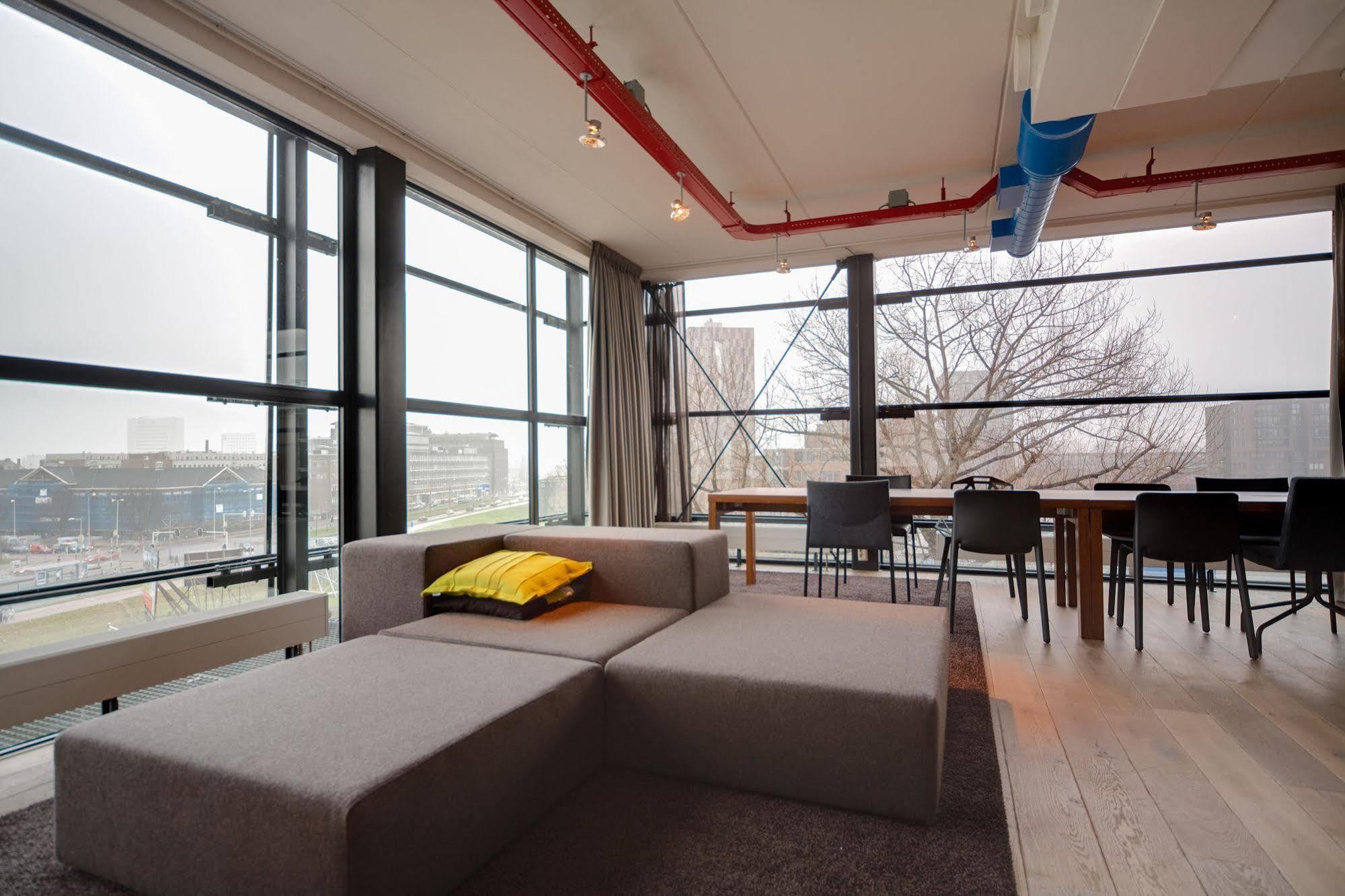 Stroom Hotel