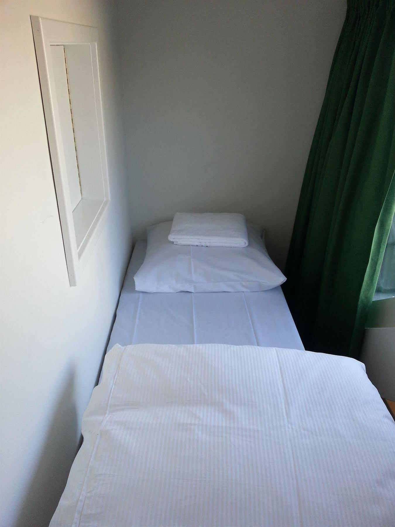 King Kong Hostel *