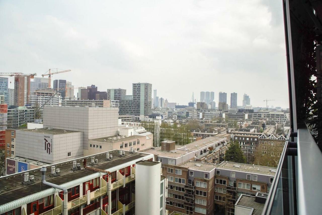 Calypso City Center Near Central Station With Parking