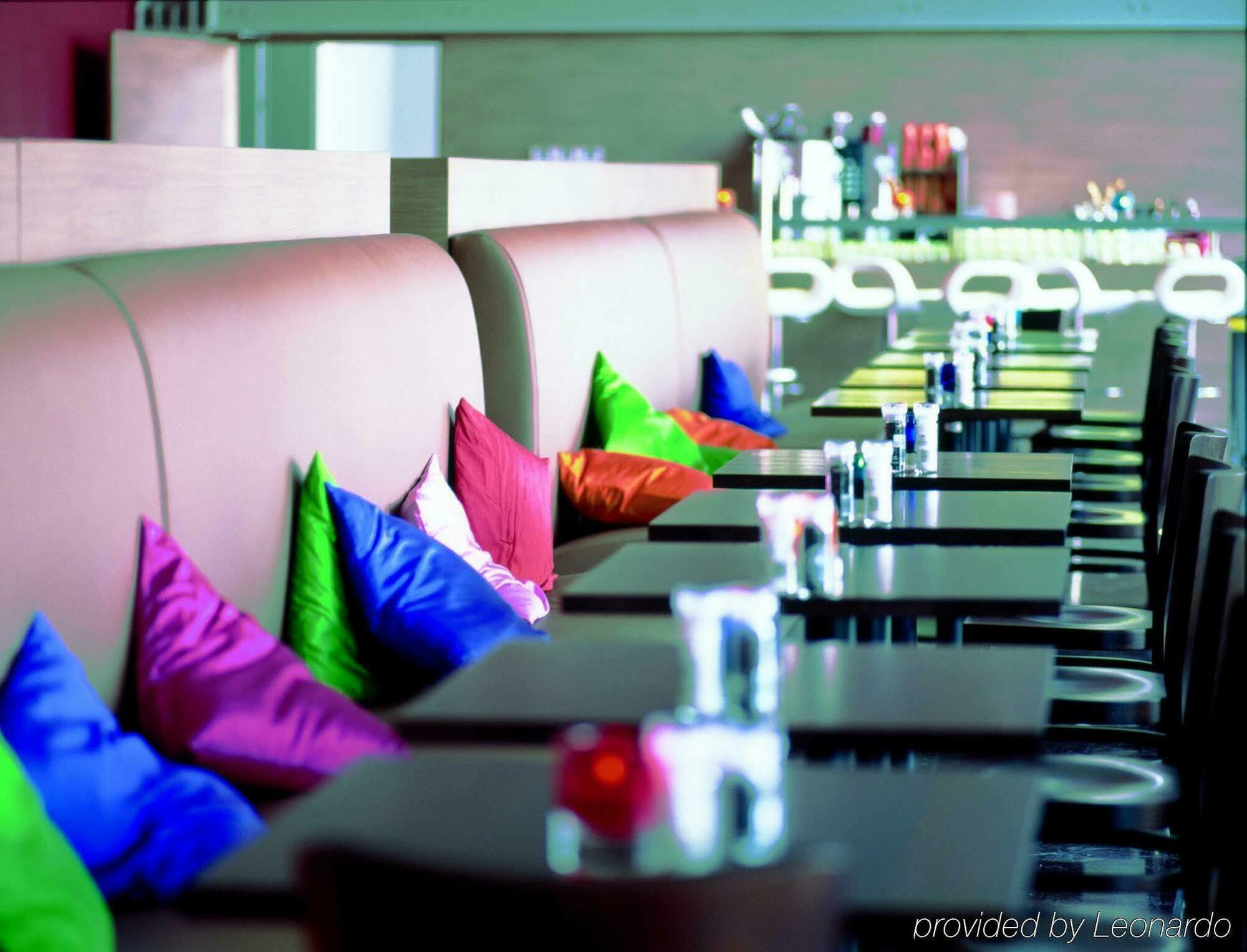 Stroom Hotel 4*
