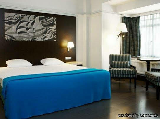Nh Atlanta Hotel