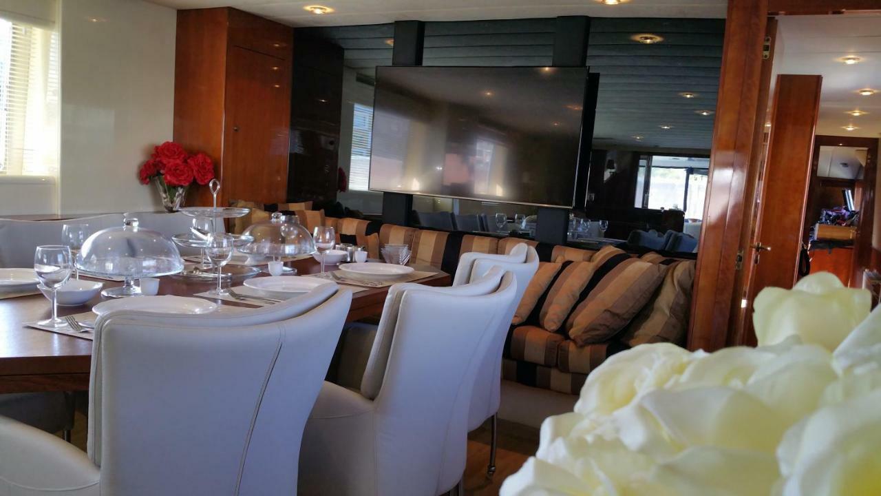 Christina Onassis Yachthotel 4*
