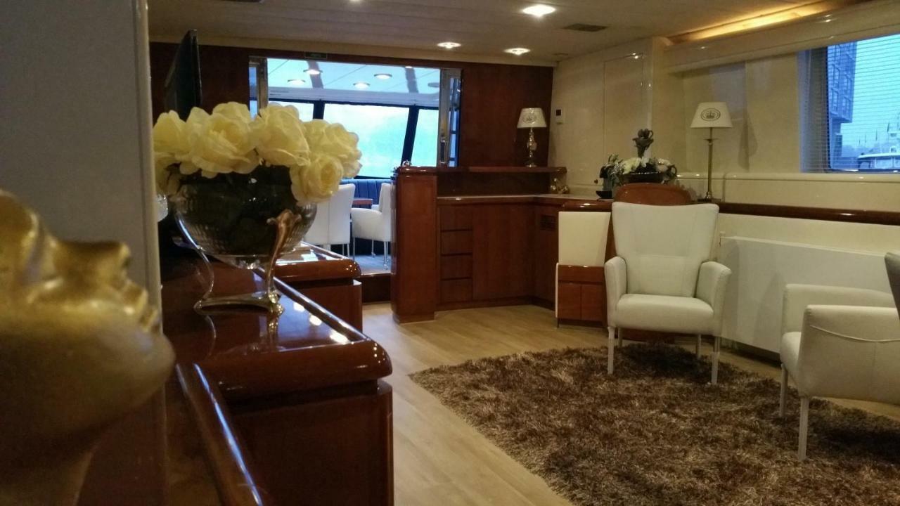Christina Onassis Yachthotel 4* Roterdão