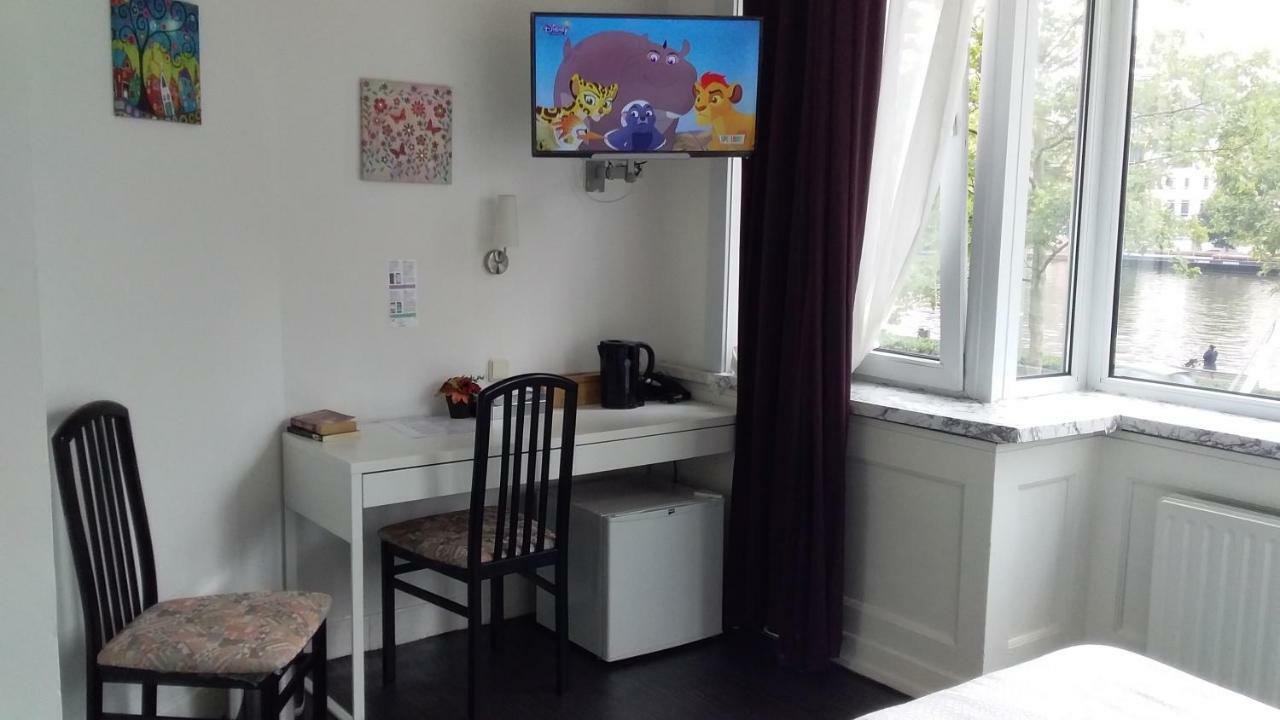 Hotel Baan 2*