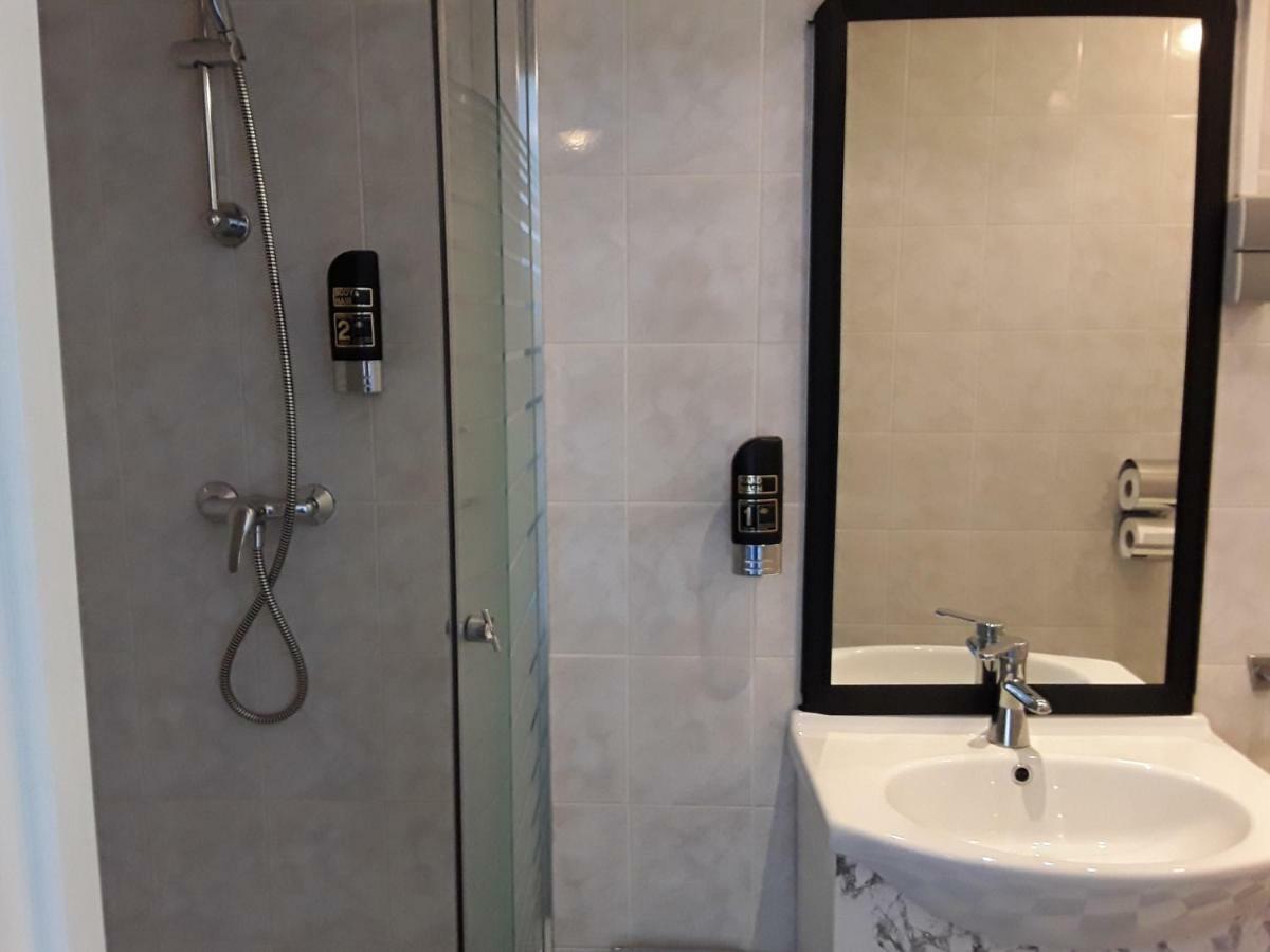 Baan 2*
