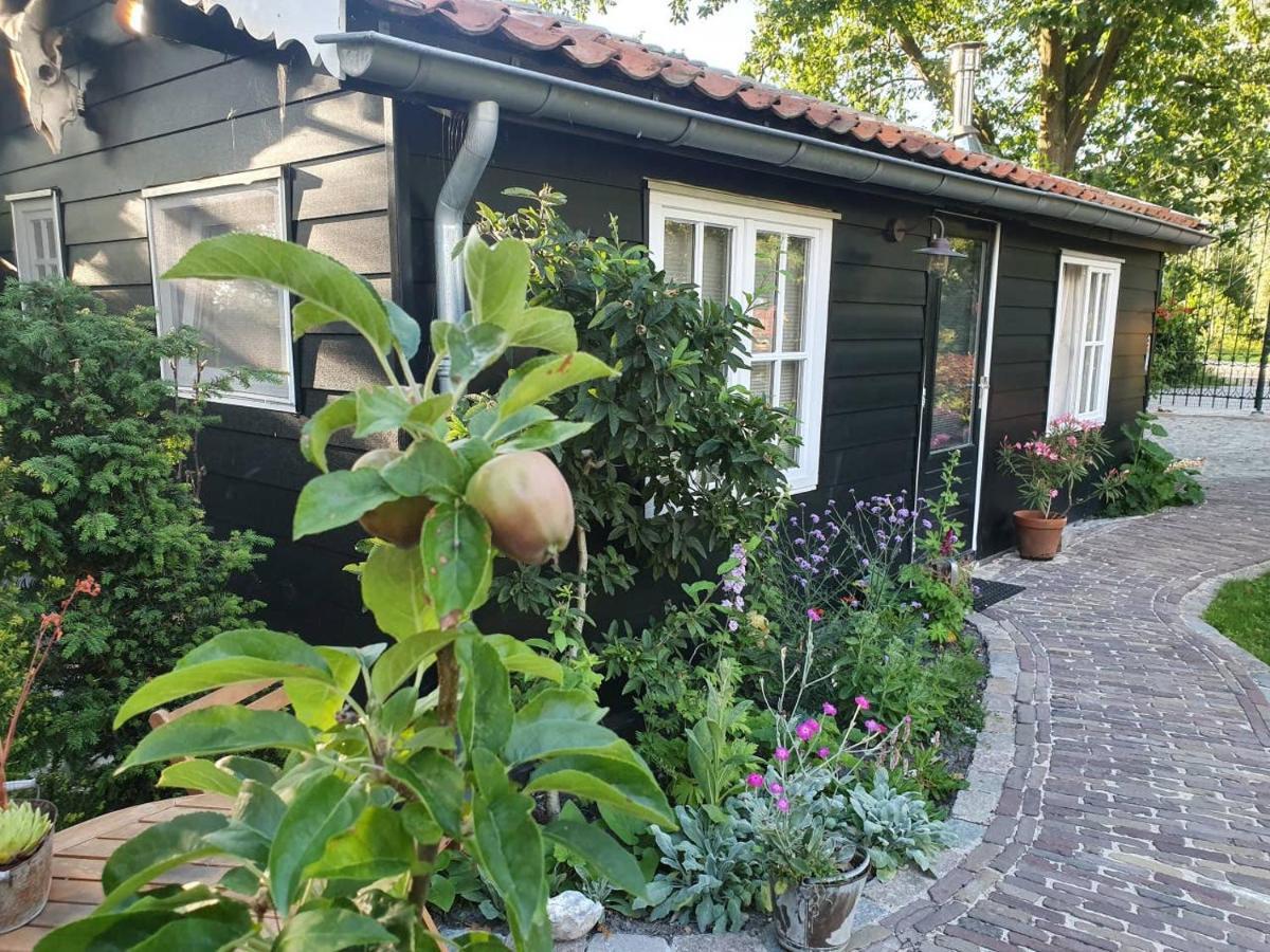 Chalet Heritage Near Center *