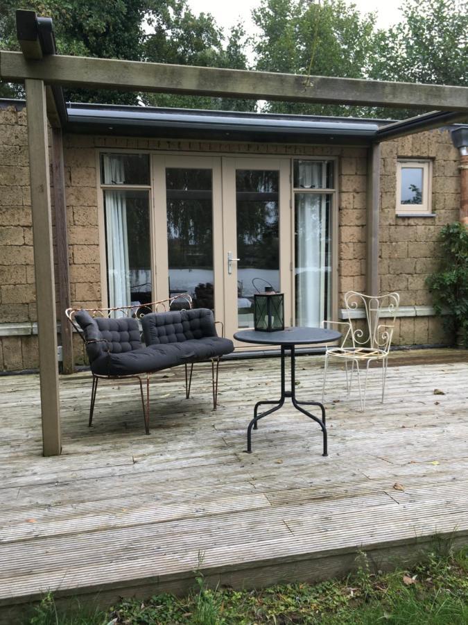 Huis In De Bergse Plas *