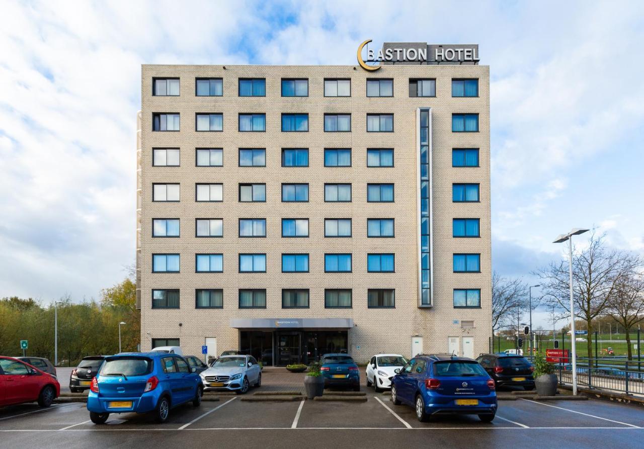 Hotel Bastion Alexander 4*
