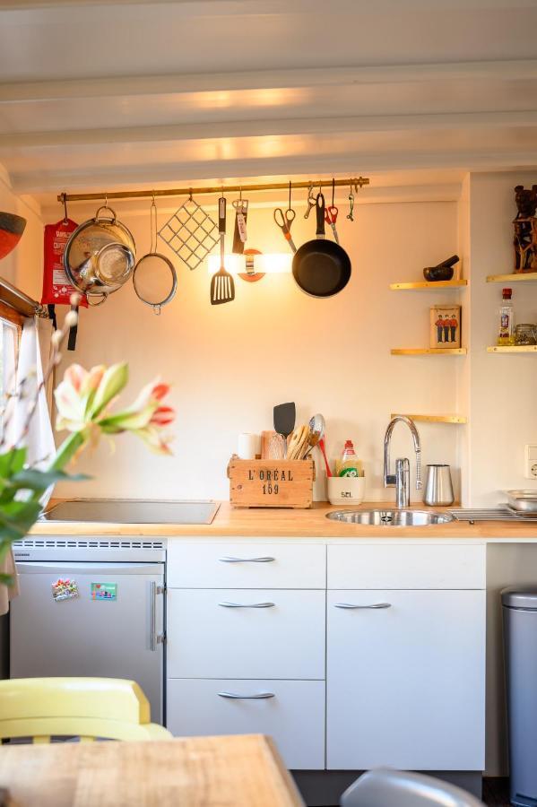Boatapartment Animathor On Location Botel *